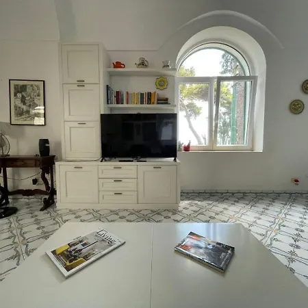 Terrazza Marina Piccola דירה *